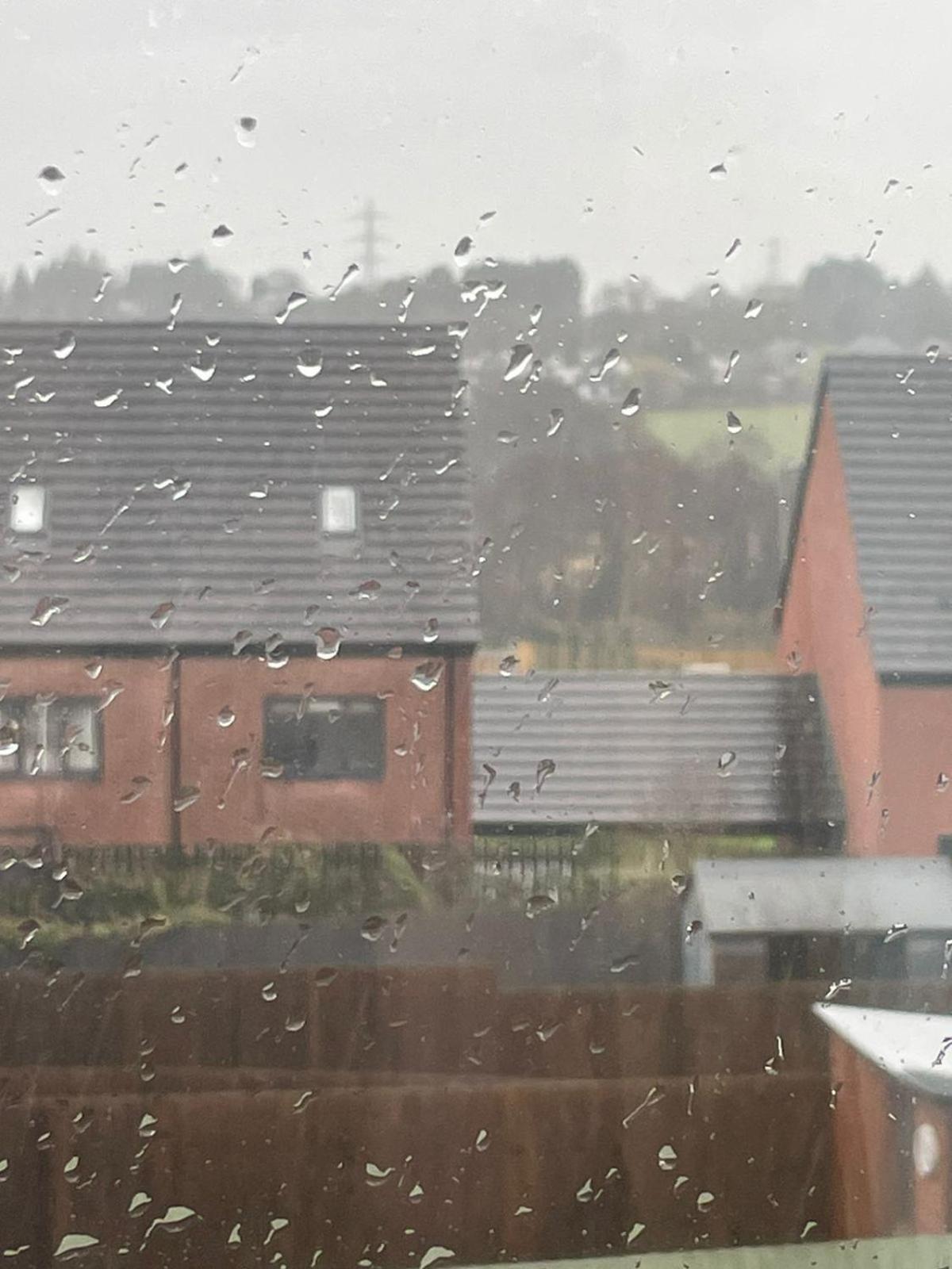 Village House St Mellons - Close To A48 And M4 カーディフ エクステリア 写真